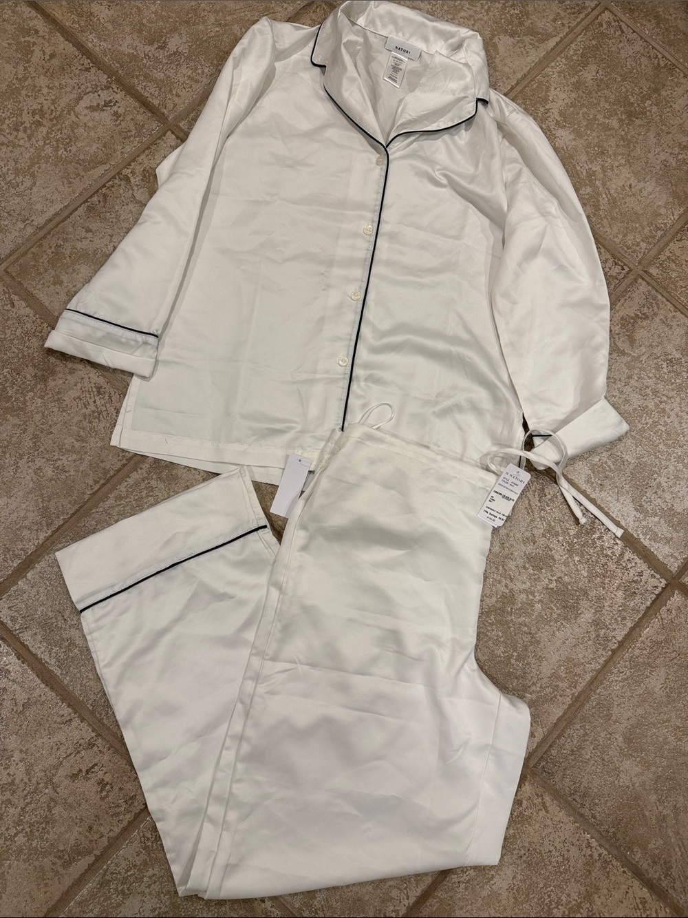 Natori White Pajama Set with Navy Trim